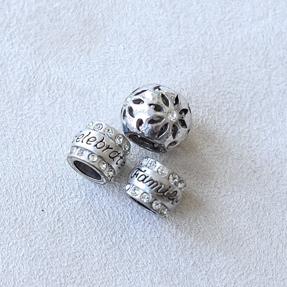 Brighton 3 PC Spacer Beads Charms Silver Plated Flower Celebrate Family Set Lot - Picture 4 of 5